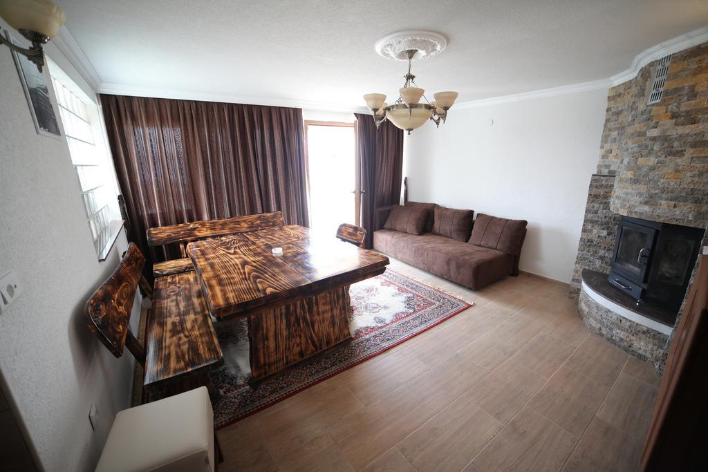 Apartments Risteski Ljubanista Szoba fotó
